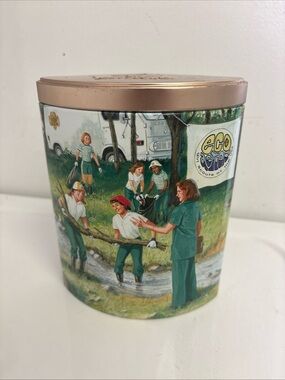 Vintage Girl Scout Tin Eco Action 2005 Girl Scout Promise Collection Memorabilia